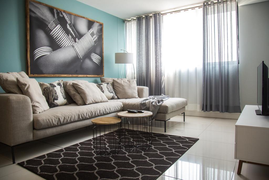 Apartment 64 At 77 On Independence Ave Windhoek Ngoại thất bức ảnh
