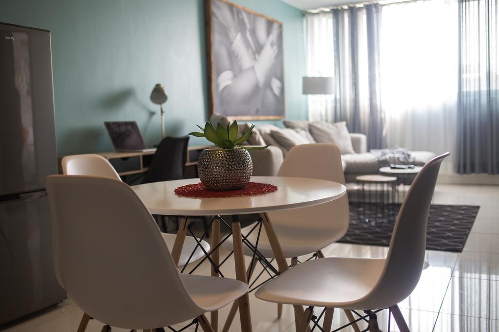 Apartment 64 At 77 On Independence Ave Windhoek Ngoại thất bức ảnh