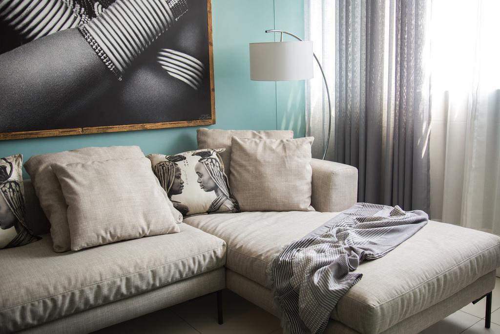 Apartment 64 At 77 On Independence Ave Windhoek Ngoại thất bức ảnh