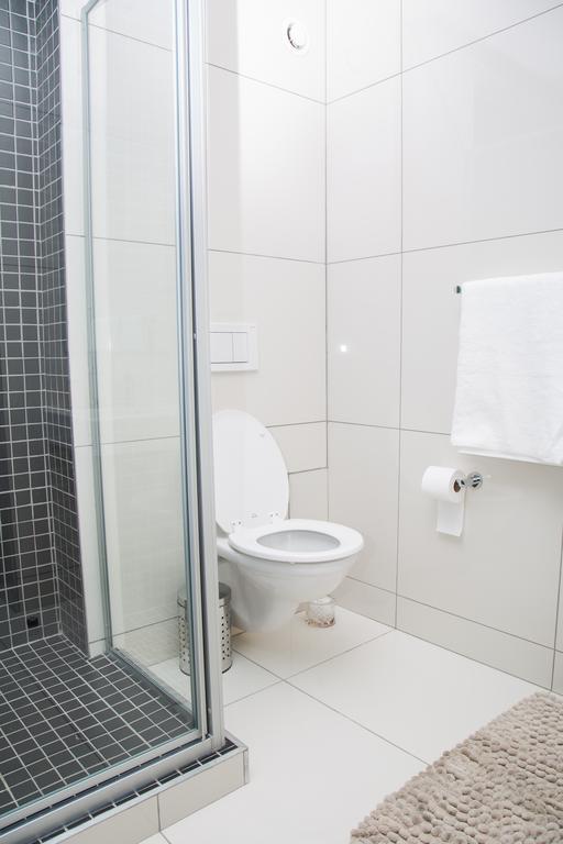 Apartment 64 At 77 On Independence Ave Windhoek Ngoại thất bức ảnh